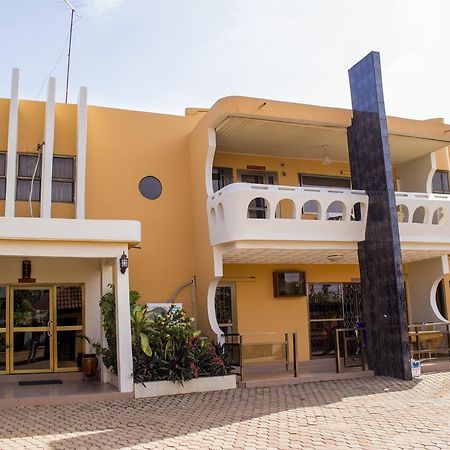 Lovista Hotel North Legon Exterior foto