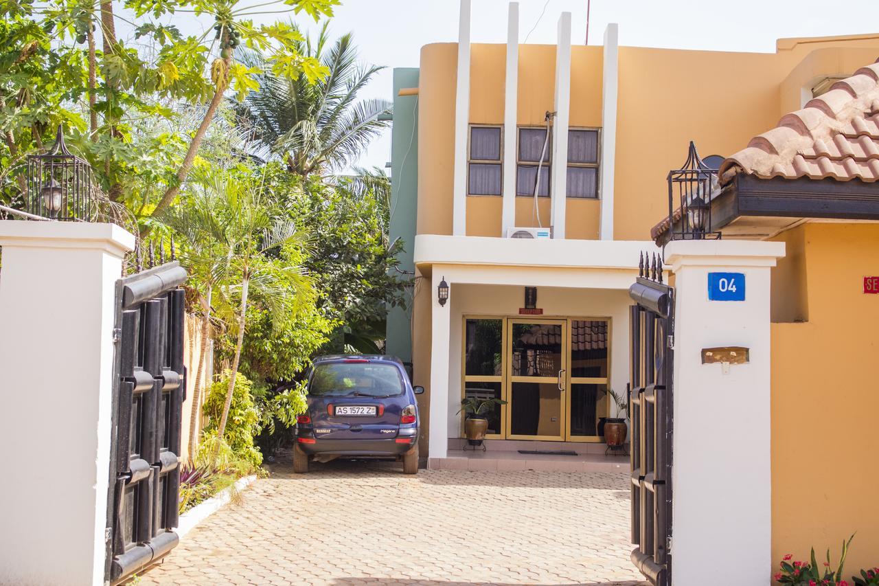 Lovista Hotel North Legon Exterior foto